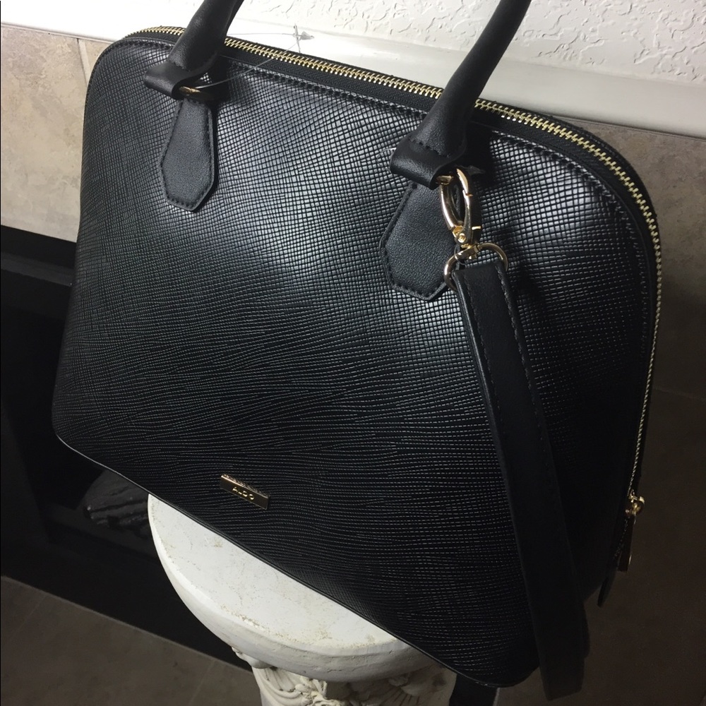 Aldo - Picture 3 of 6
